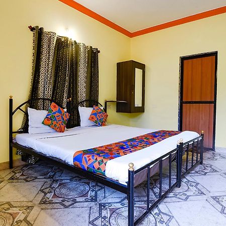 Fabhotel Joaquim Beachside Resort - Nr Tito'S Lane, Baga Beach ภายนอก รูปภาพ