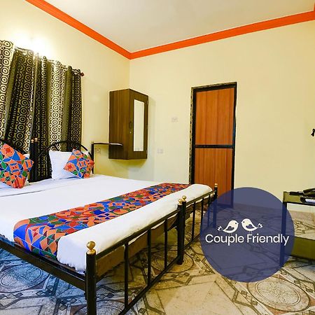 Fabhotel Joaquim Beachside Resort - Nr Tito'S Lane, Baga Beach ภายนอก รูปภาพ