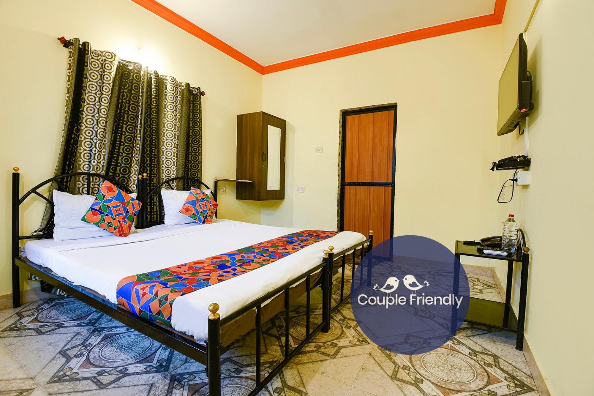 Fabhotel Joaquim Beachside Resort - Nr Tito'S Lane, Baga Beach ภายนอก รูปภาพ